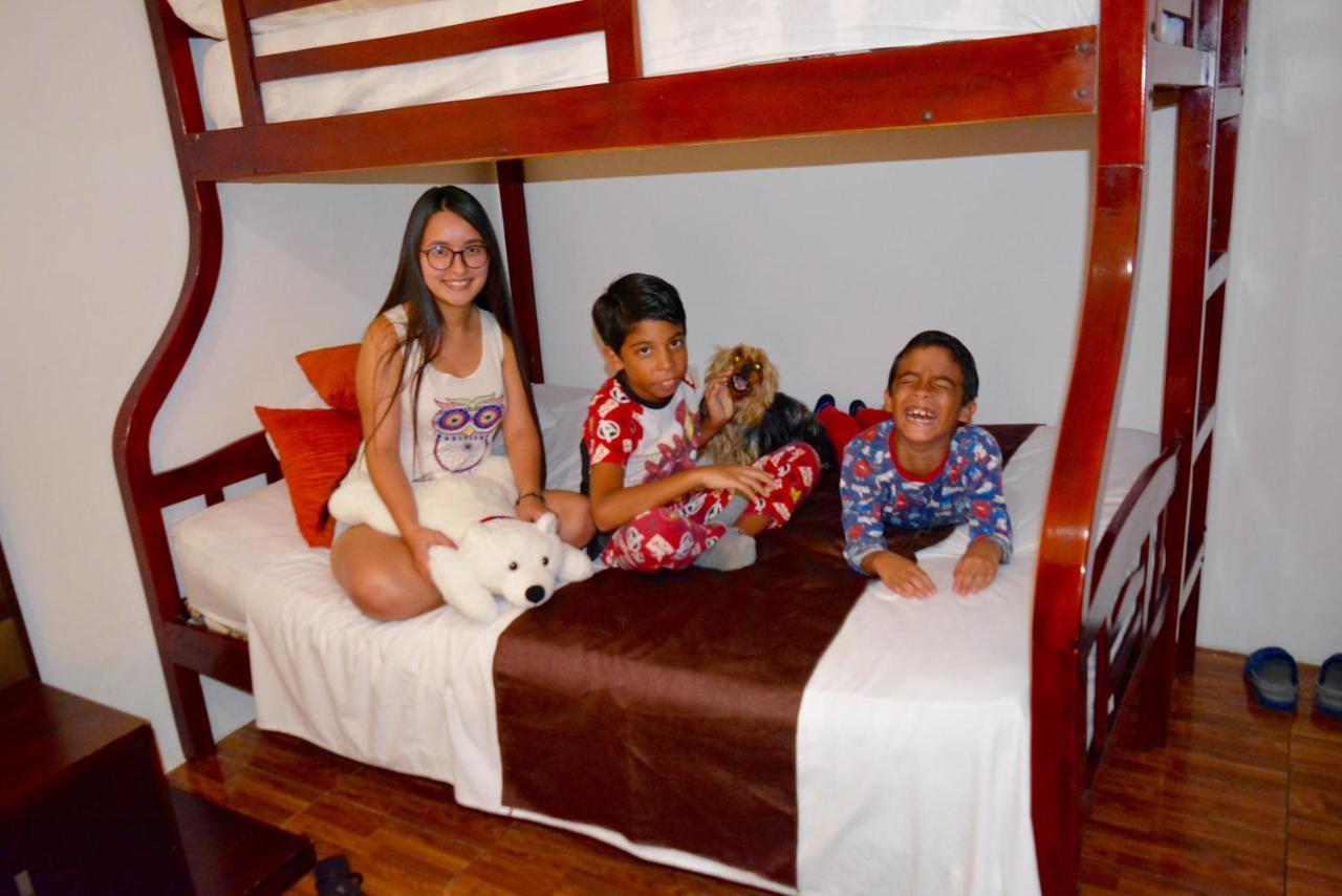 Hostal Villa 97 Guayaquil Ngoại thất bức ảnh