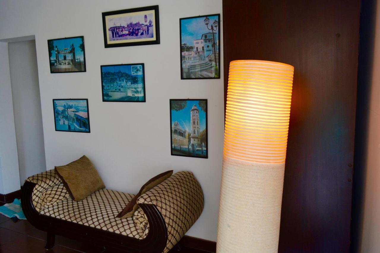 Hostal Villa 97 Guayaquil Ngoại thất bức ảnh