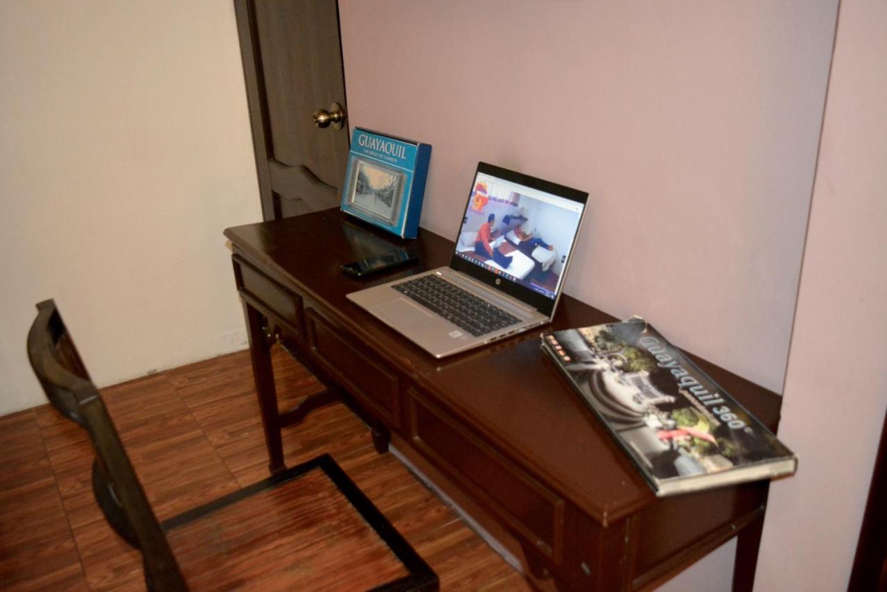 Hostal Villa 97 Guayaquil Ngoại thất bức ảnh