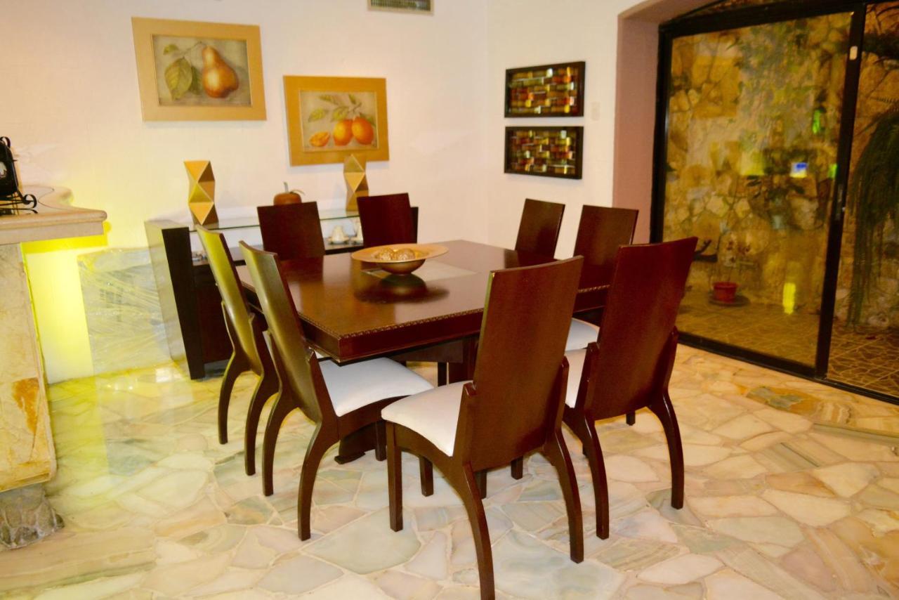 Hostal Villa 97 Guayaquil Ngoại thất bức ảnh