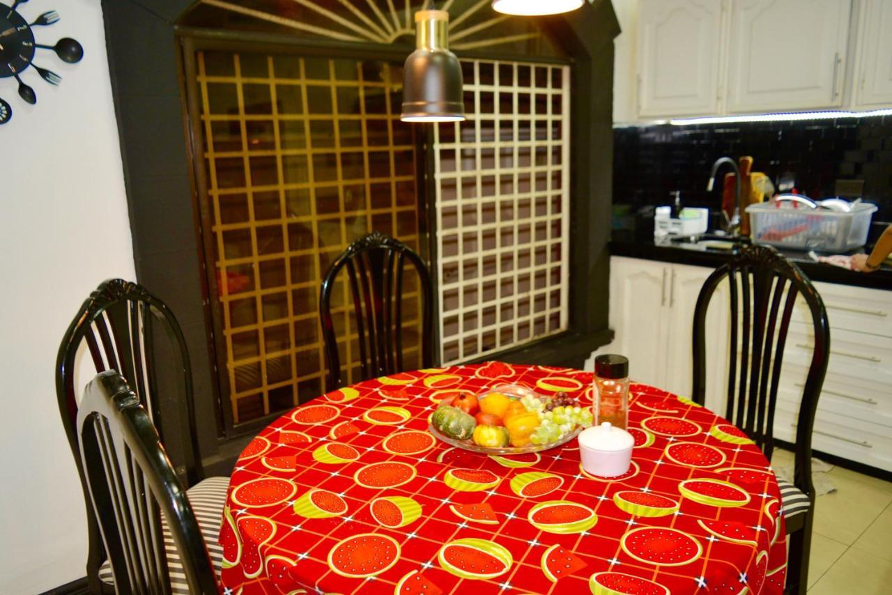 Hostal Villa 97 Guayaquil Ngoại thất bức ảnh