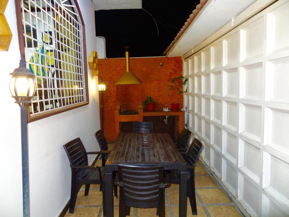 Hostal Villa 97 Guayaquil Ngoại thất bức ảnh