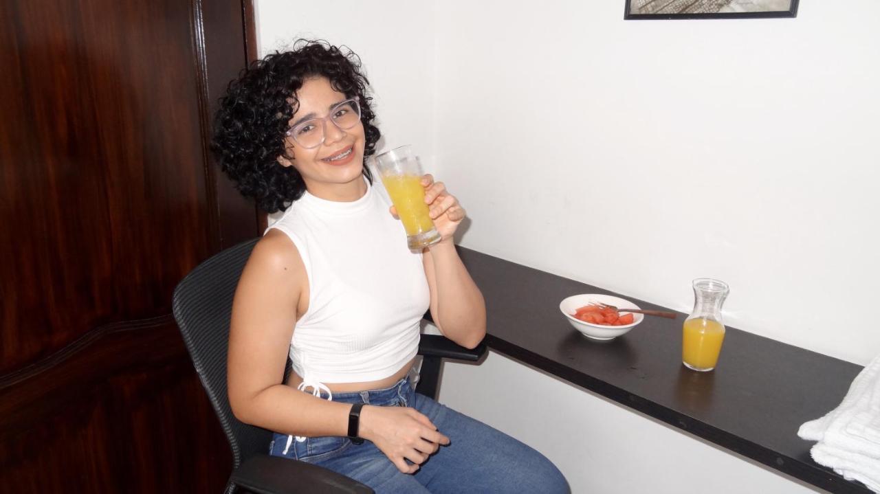 Hostal Villa 97 Guayaquil Ngoại thất bức ảnh